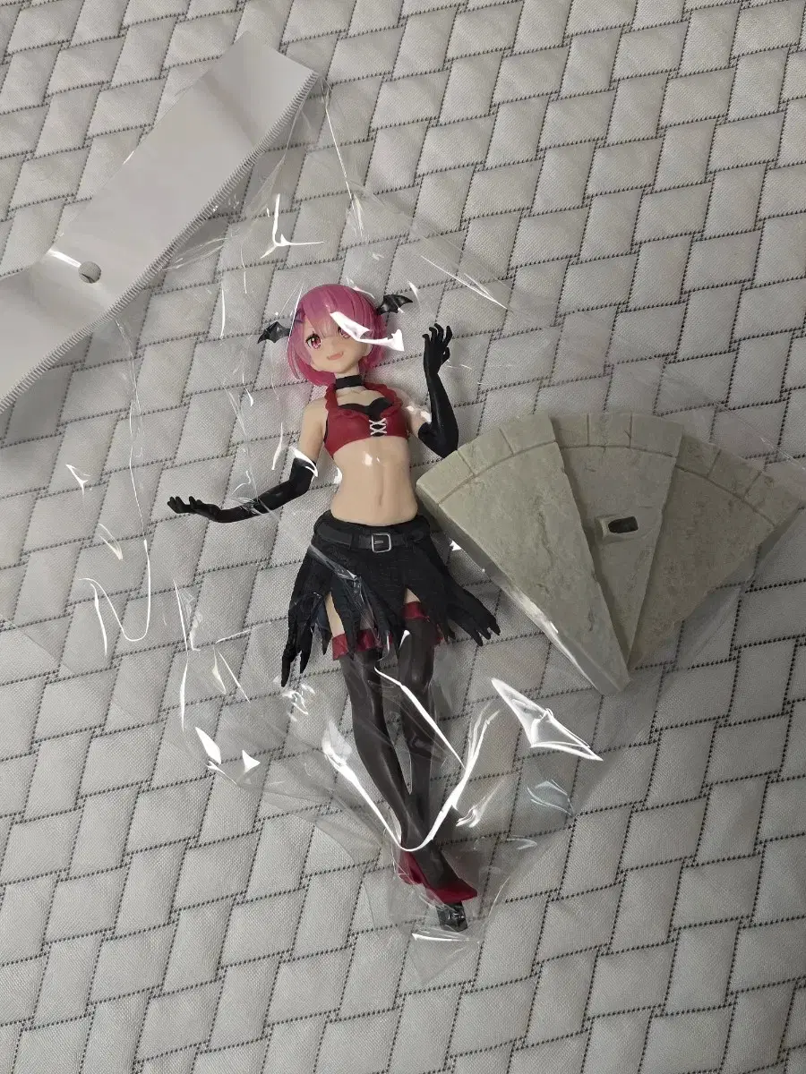 thumbnail-0